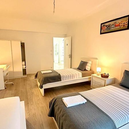 Room Alvalade Lisbon Exterior photo
