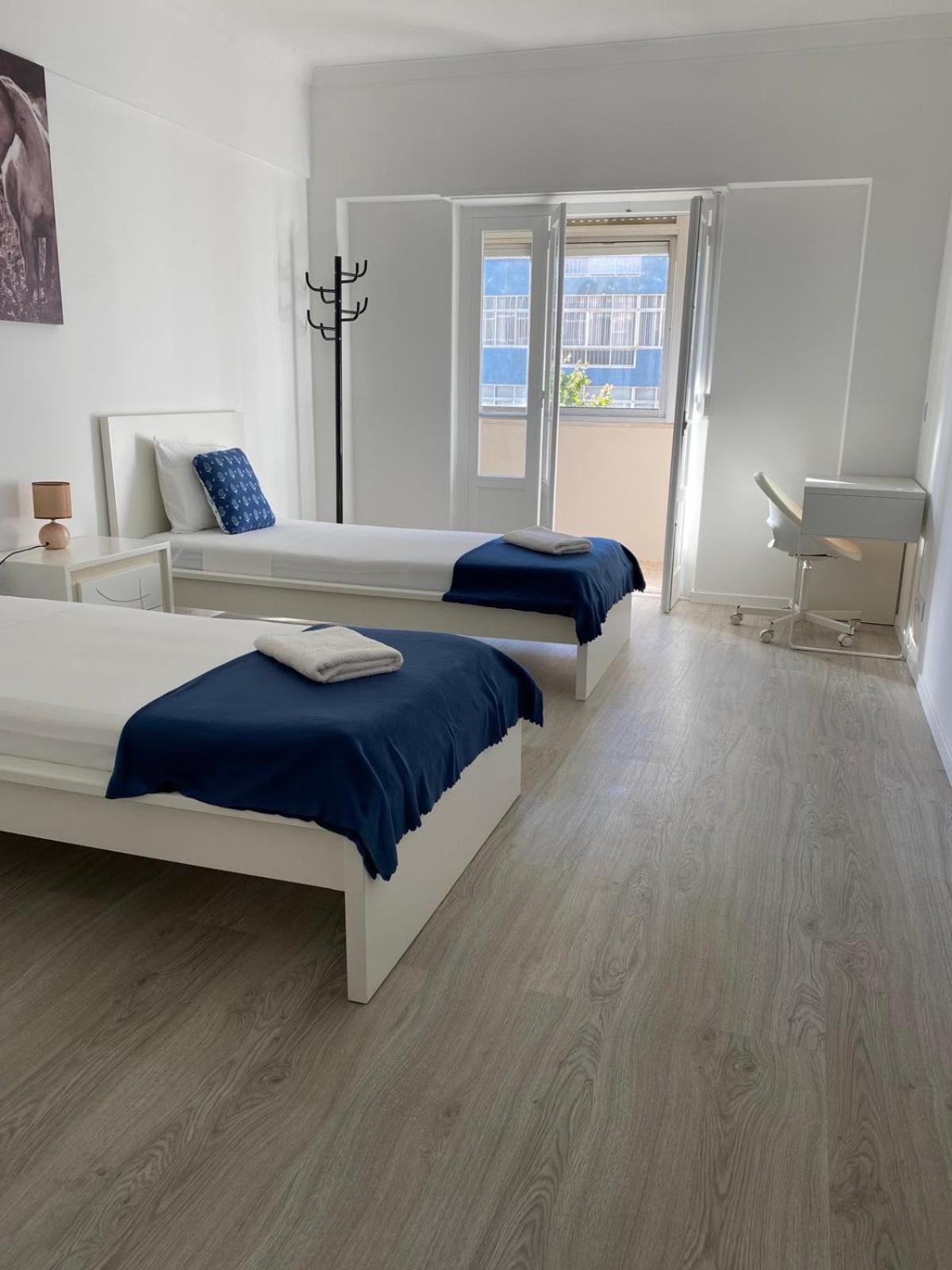 Room Alvalade Lisbon Exterior photo